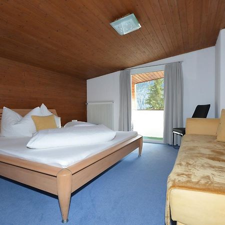 Haus Triumph Daire Pettneu am Arlberg Dış mekan fotoğraf